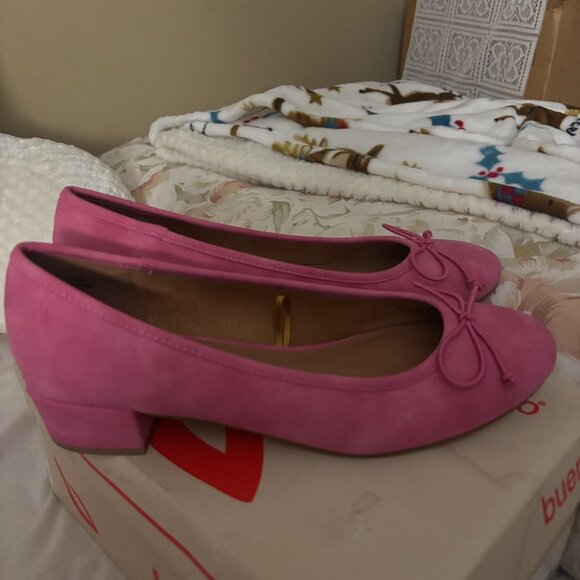 Hot Pink Velvet Suede Heels with Bow Ties - Picture 2 of 3